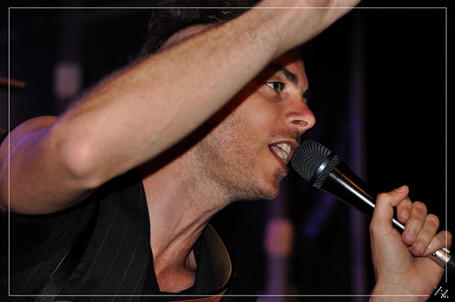 26871 Assaf Avidan 09-08-2012 (Zz) (p).jpg